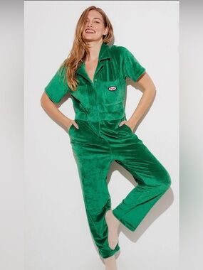 ENZOS Green Velour Women’s Jumpsuit Size L,NWT,